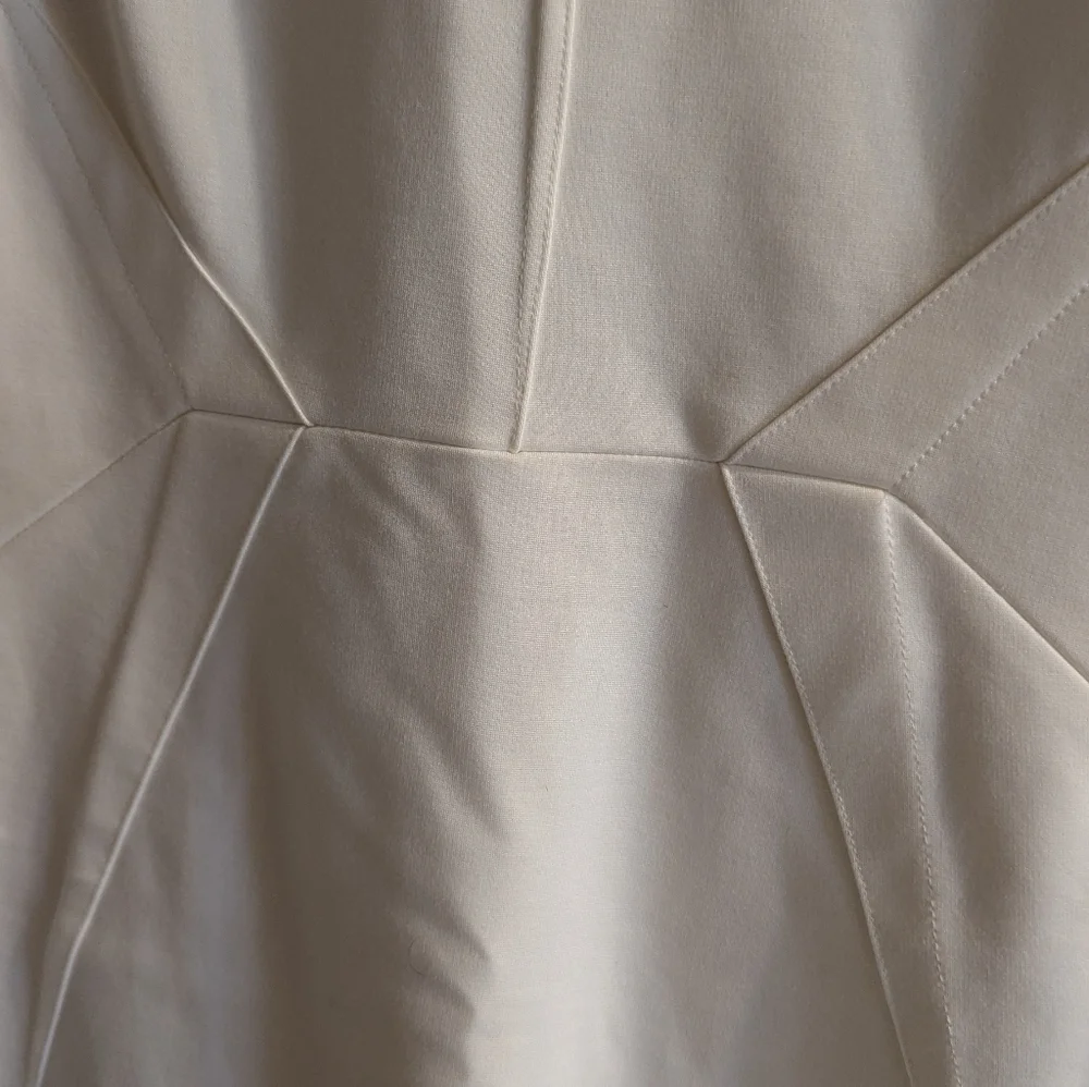 Ponte Knit Scoop Neck Dress From Le Château - Picture 4 of 7
